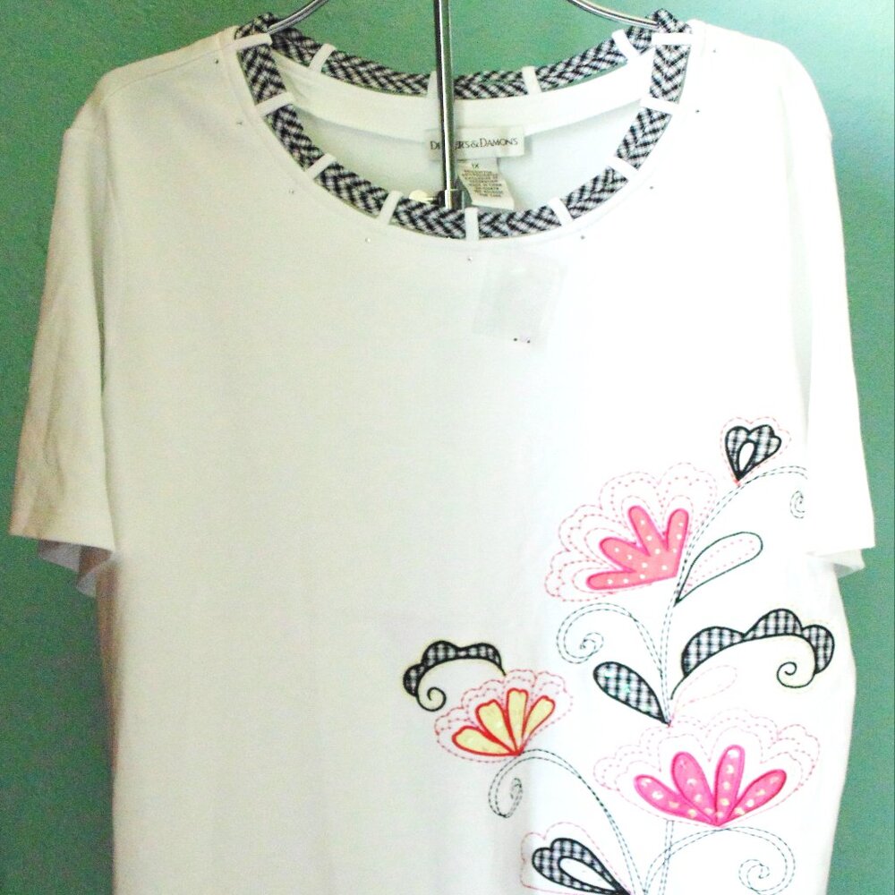 New 1X White Black Knit Top Short Sleeve Tunic Embroidered Drapers Damons